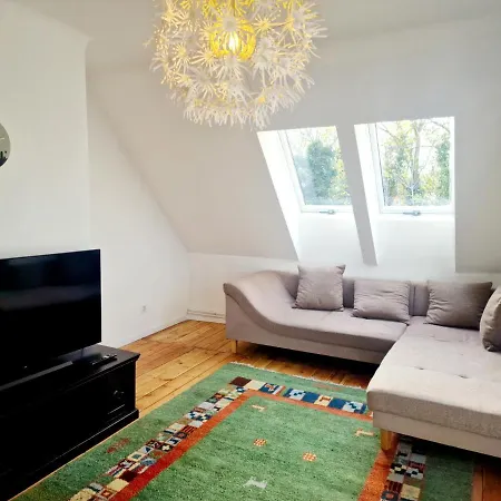 Apartment With Parking In 11